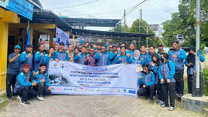 Kontingen Samarinda saat dilepas Wakil Wali Kota Samarinda, Saefuddin Zuhri. (foto: yud)