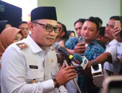 Pemerintah dan Media Harus Sejalan Kawal Informasi Publik